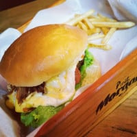 Pirata Morgan Hamburguesas Ensaladas Alitas Boneless Burritos Paninos Nourriture