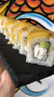 Sushi Koi Especial inside