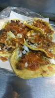 Taqueria Los Gallos food