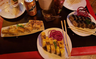 Sushi Terraza food