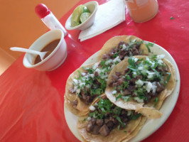 Taqueria El Papi food