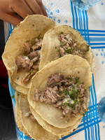 Carnitas El Zorrito food