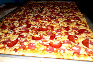 Rito's Pizza food