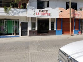 La Parota/ Art Coffee Books outside