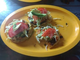 Taqueria Doña Tere food