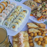 Sushi Estatal Ensaladas Y Pastas food