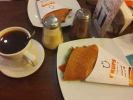 Crups Crepes Coffee food