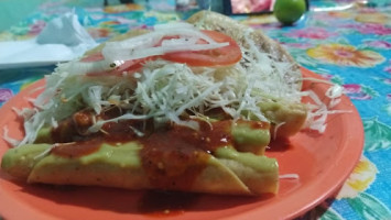 Gorditas La Guadalupana food