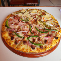 Vitos Pizza food