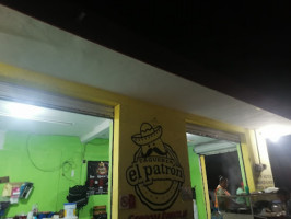 TaquerÍa El Patron inside