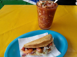 Caguamanta Checo food