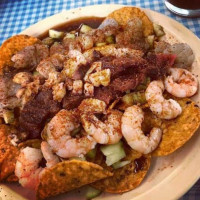 La Betona Mariscos food