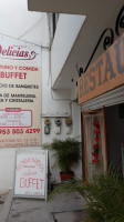 Delicias Buffet food