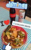 La Callejera Taquería food