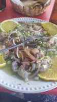 Mariscos El Cayayo food