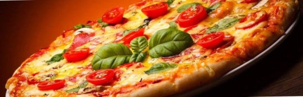 Pizza Artesanal 5a. Avenida food