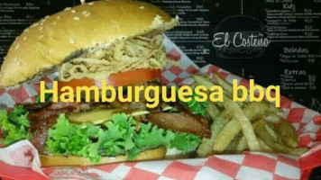 Hamburguesas El Costeño food