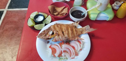 Pescaderia Barracuda food
