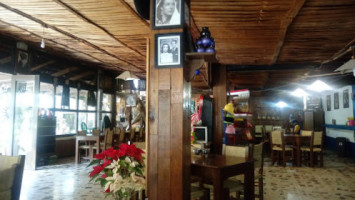 Antojitos Mexicanos Los Perez food