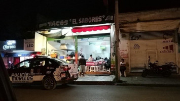 Tacos El Sabores inside