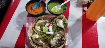 Taqueria Palacios food