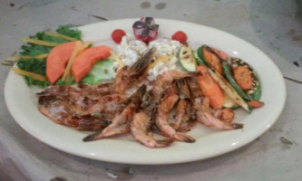 Flamingos Carnes Y Mariscos food