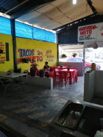 Tacos Nieto inside