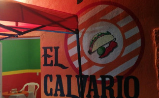 Tacos El Calvario 2 inside