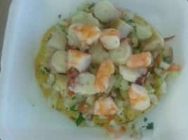 Mariscos El Chon food