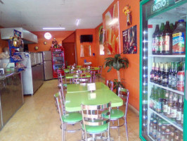 Los Portales food