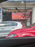 Epic Pizza outside