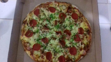 Alejo's Pizza food