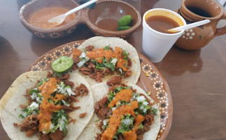 La Esquina De La Birria food