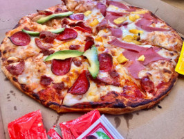 Carne Asada, Pizzas Y Más El Peri food