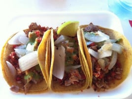 Tacos El Sapo food