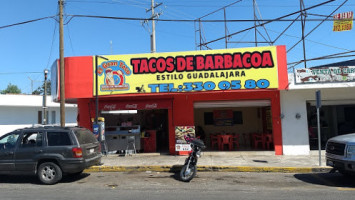 El Gran Taco outside