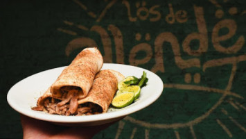 Los De Allende (tacos Árabes) food