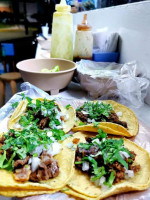 Tacos De Cabeza food