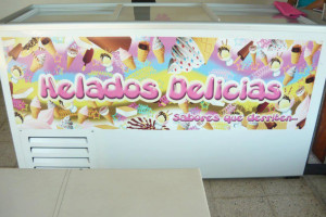 Helados Delicias food