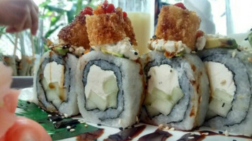 El Japonés Sushi Thai food