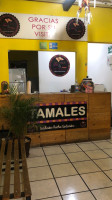 Tamales De Chile Y De Dulce food