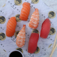 Akashi Traditional Sushi food