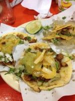 Tacos Ruffos food