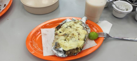 Tacos El Chato Sánchez food