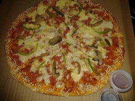 Tito's Pizza food