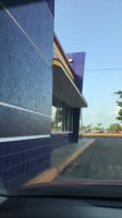 Burger King outside