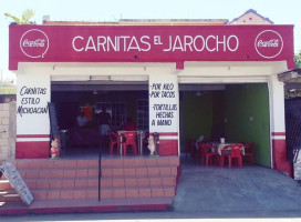 Carnitas El Jarocho outside