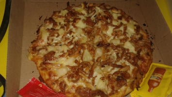 Pizzas Torres food