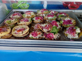 Antojitos Yucatecos food