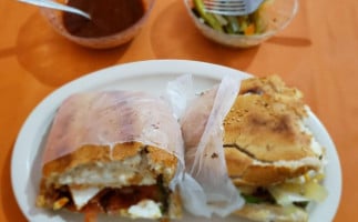 Tortas Del Profe food